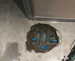 浉河阳台漏水维修公司分享下暖气管道漏水的原因有哪些